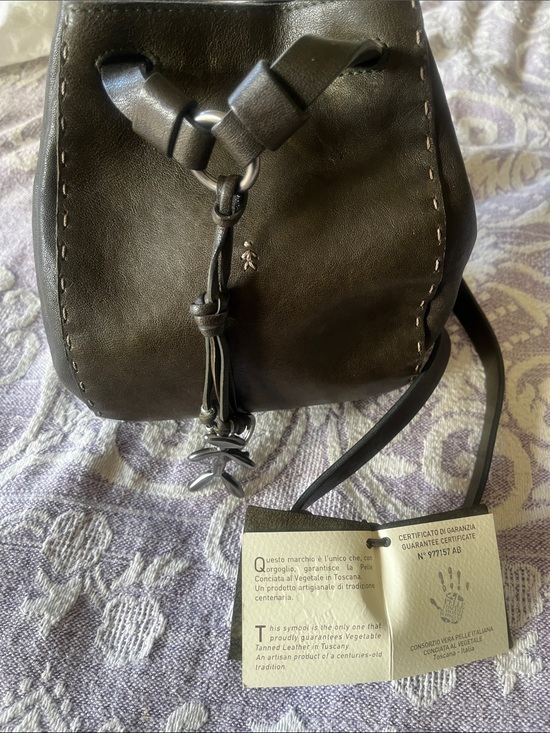 Henry Beguelin Handbags - Henry beguelin small olive colored Vegetable-Tanned Leather Crossbody Bag